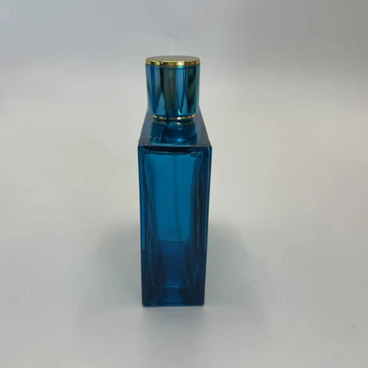 Premium Designer Brand Men's Long-Lasting Cologne Body Perfume Wholesale Pricing for Resellers Sample Size Available