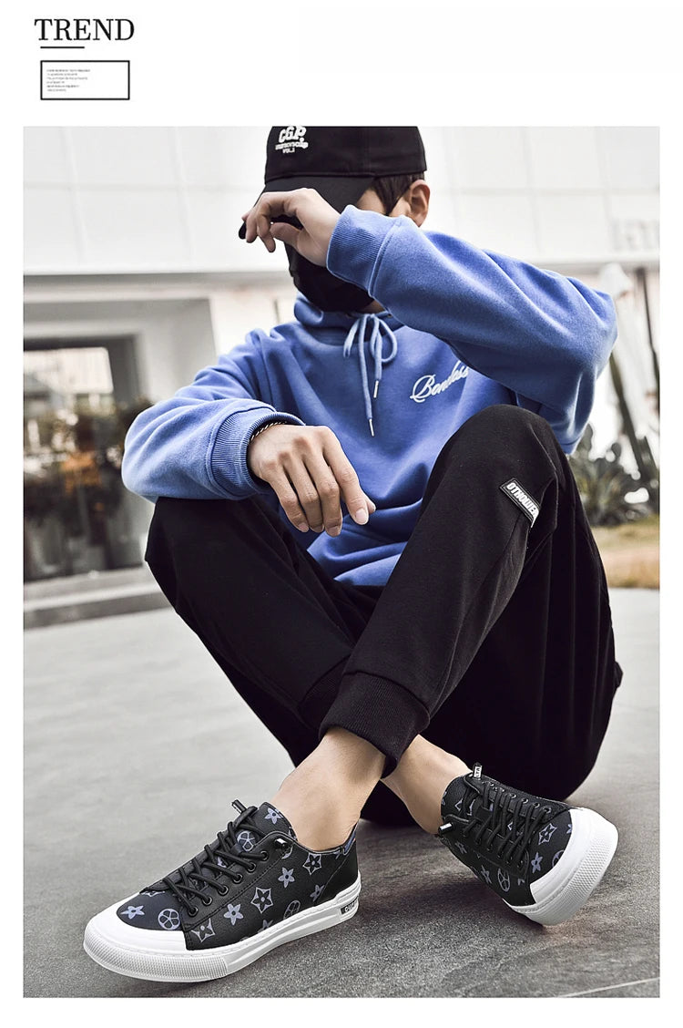 2025 Autumn Men's White Sneakers - Breathable Korean Street Style, Versatile Casual Shoes with Hong Kong Vibes