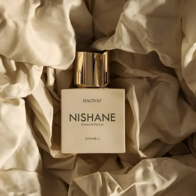 100ml Unisex Eau De Parfum Fresh Floral Scent Long Lasting Alluring and Refined Fragrance with Six Unique Captivating Variations
