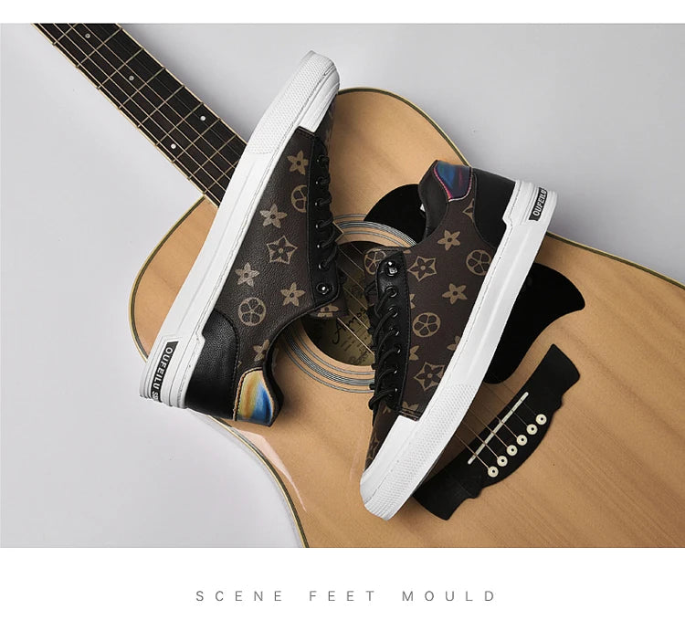 2025 Autumn Men's White Sneakers - Breathable Korean Street Style, Versatile Casual Shoes with Hong Kong Vibes