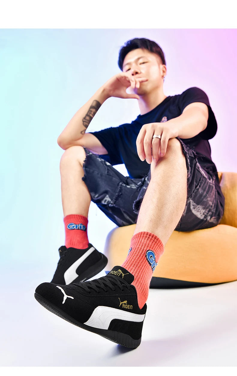 The genuine leather lightweight soft-soled Forrest Gump sneakers are fashionable and versatile low-top sports and casual shoes