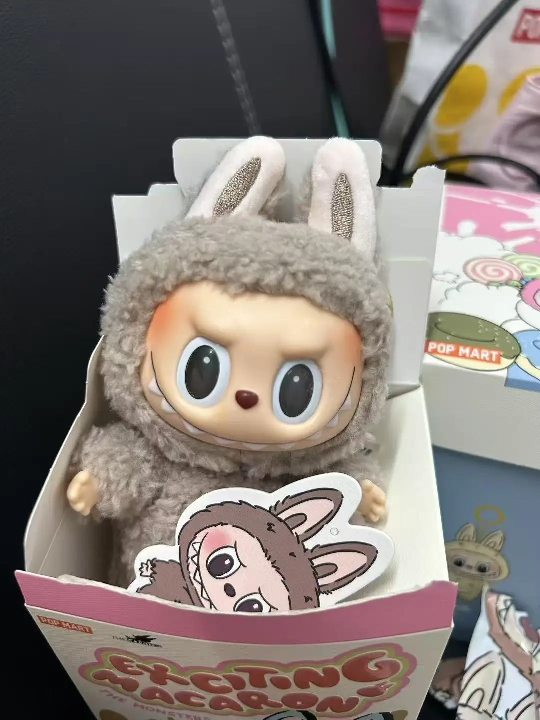 Labubu V1 Macaron US Beautiful and Lovely Cartoon Toy Doll with Couture Wardrobe