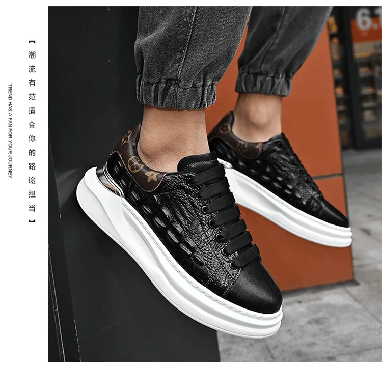 Men's Sneakers Genuine Leather Breathable Casual Shoes Light Anti Slip Walking Loafers Academy Style Board Shoes Tenis Masculino