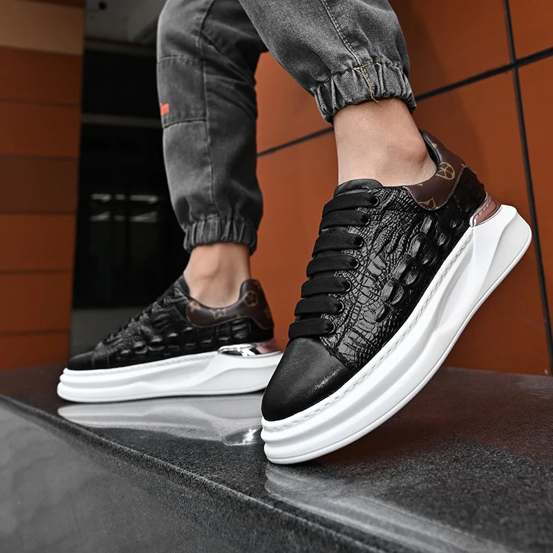 Men's Sneakers Genuine Leather Breathable Casual Shoes Light Anti Slip Walking Loafers Academy Style Board Shoes Tenis Masculino