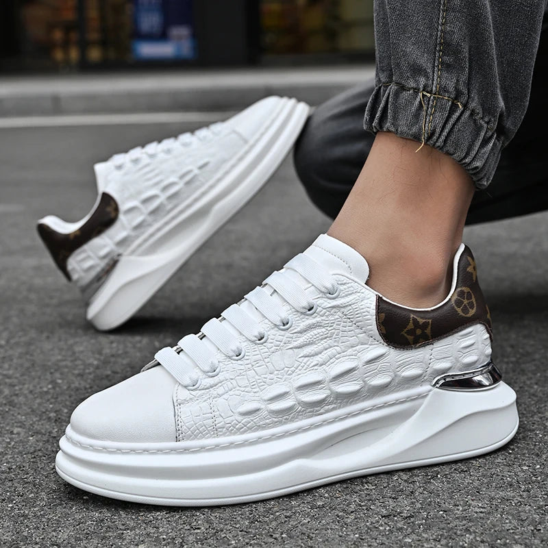 Men's Sneakers Genuine Leather Breathable Casual Shoes Light Anti Slip Walking Loafers Academy Style Board Shoes Tenis Masculino