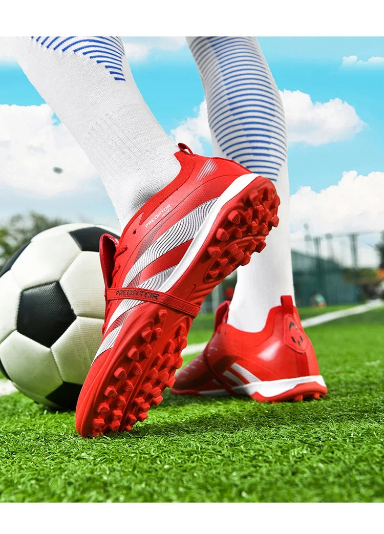 New Men Football Field Boots Casual Comfortable Professional Outdoor Football Shoes Tenis Sport Wear Society Cleats Soccer Shoes