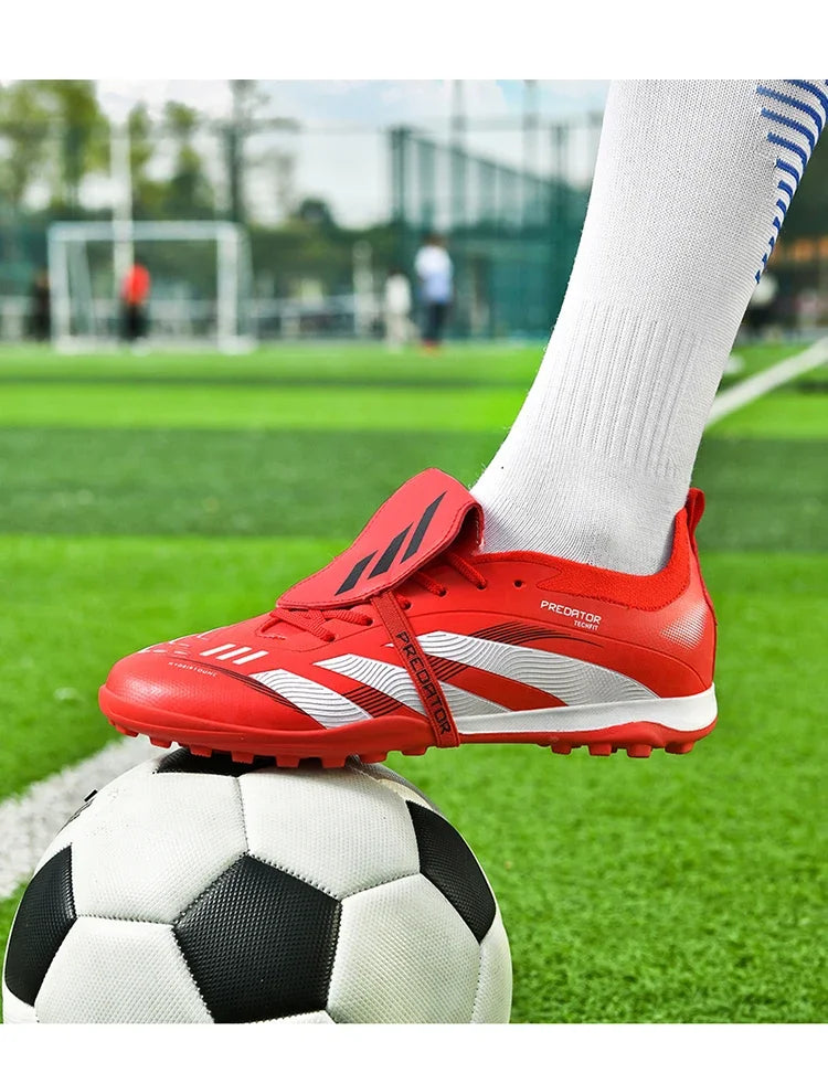 New Men Football Field Boots Casual Comfortable Professional Outdoor Football Shoes Tenis Sport Wear Society Cleats Soccer Shoes