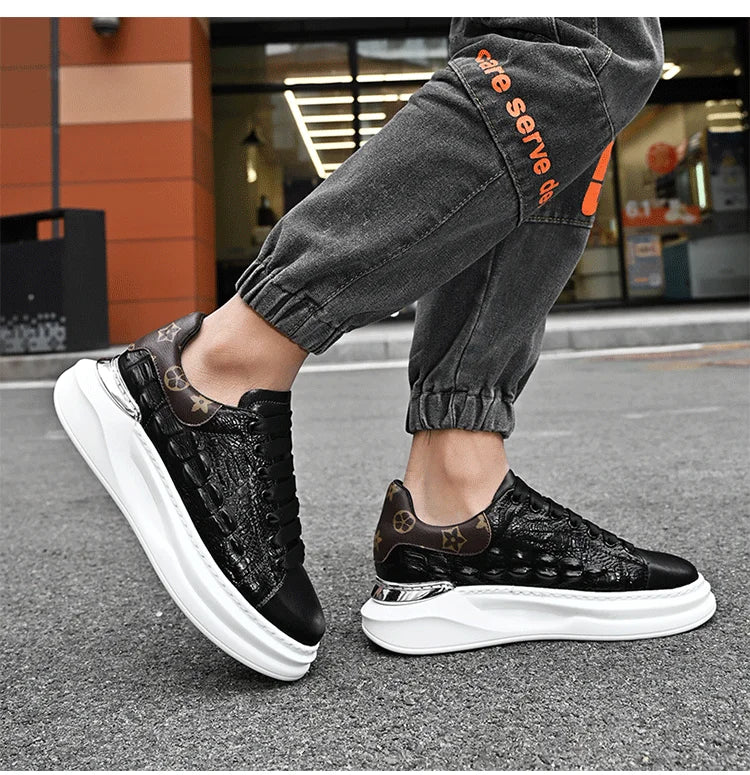 Men's Sneakers Genuine Leather Breathable Casual Shoes Light Anti Slip Walking Loafers Academy Style Board Shoes Tenis Masculino
