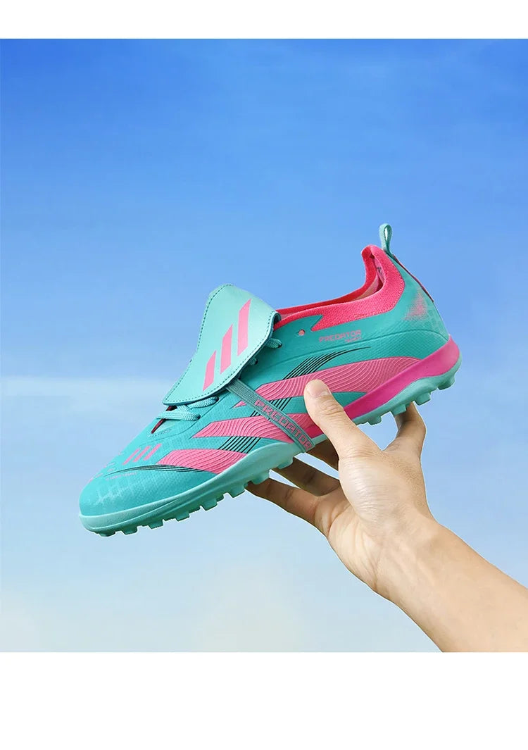 New Men Football Field Boots Casual Comfortable Professional Outdoor Football Shoes Tenis Sport Wear Society Cleats Soccer Shoes